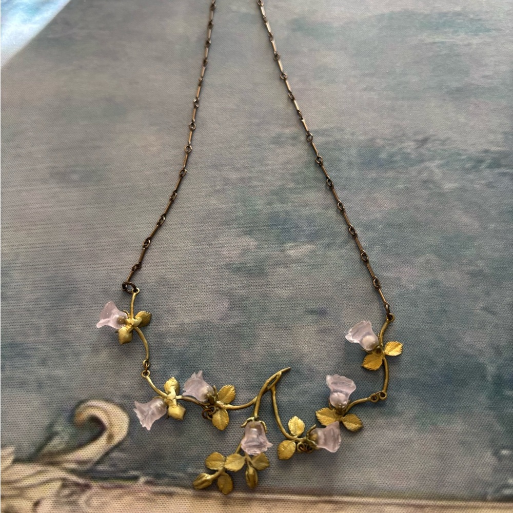 Blushing Rose and Vines necklace - Picture 2 of 2